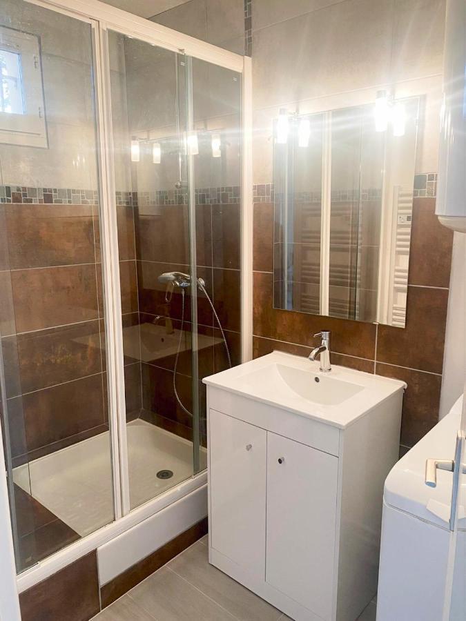 Appartement Frejus Avec Jardin, Piscine, Plage, Tennis Ngoại thất bức ảnh