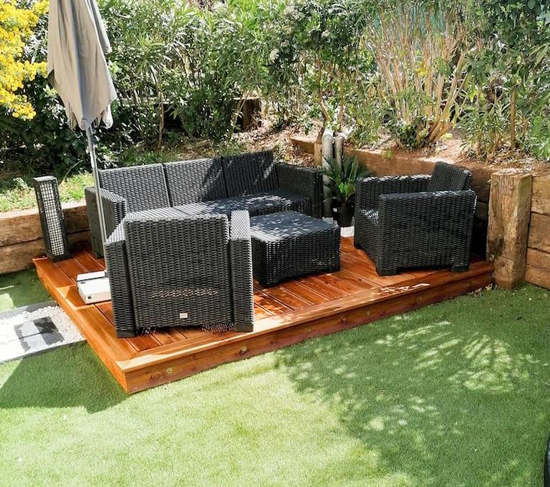 Appartement Frejus Avec Jardin, Piscine, Plage, Tennis Ngoại thất bức ảnh